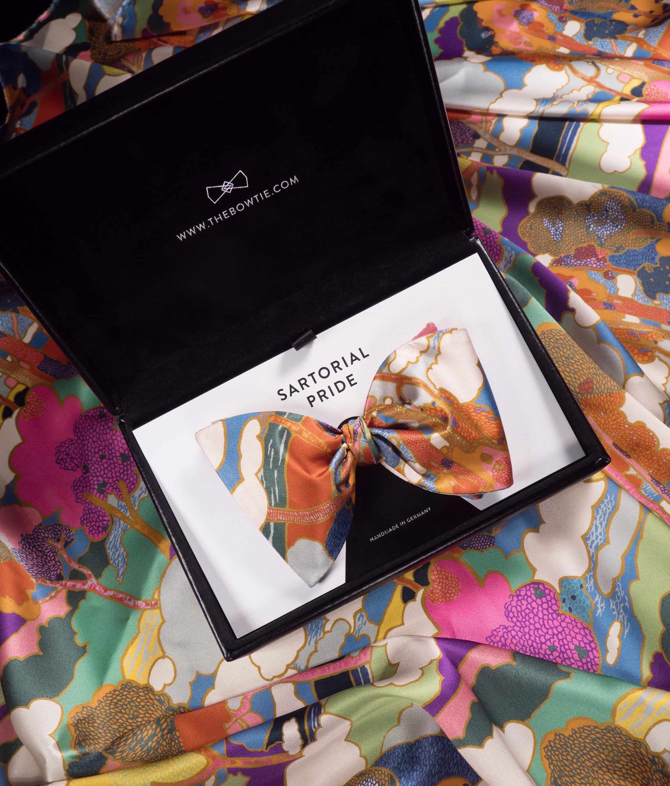 Multicolored Abstract Silk Bow Tie