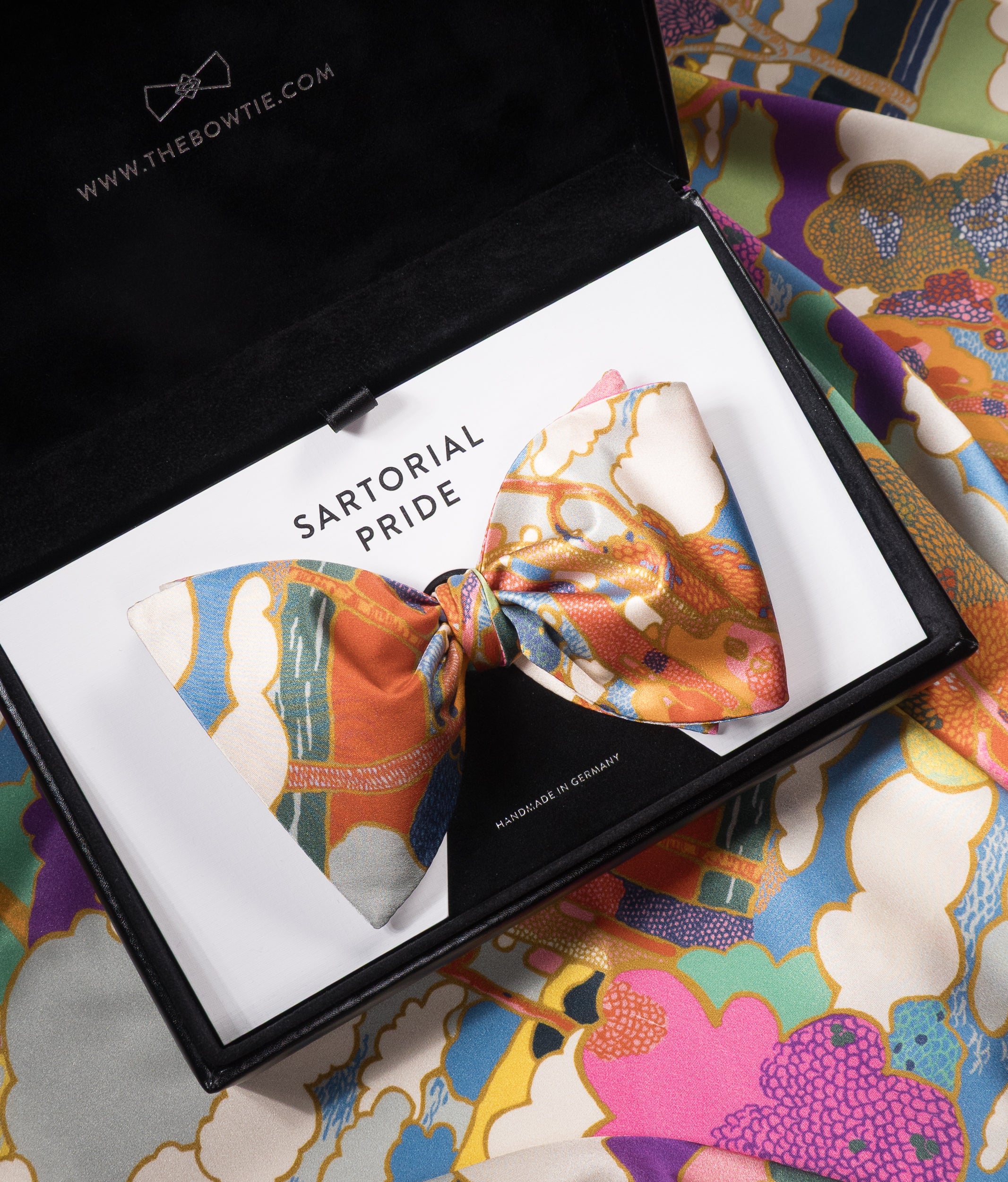 Multicolored Abstract Silk Bow Tie