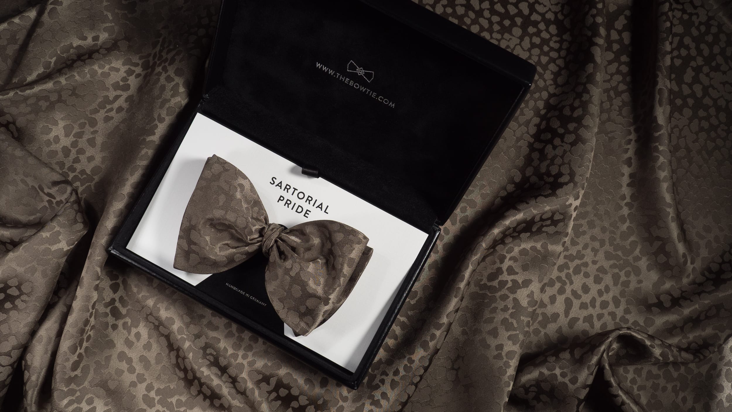 Taupe Brown Leopard Jacquard Silk Bow Tie