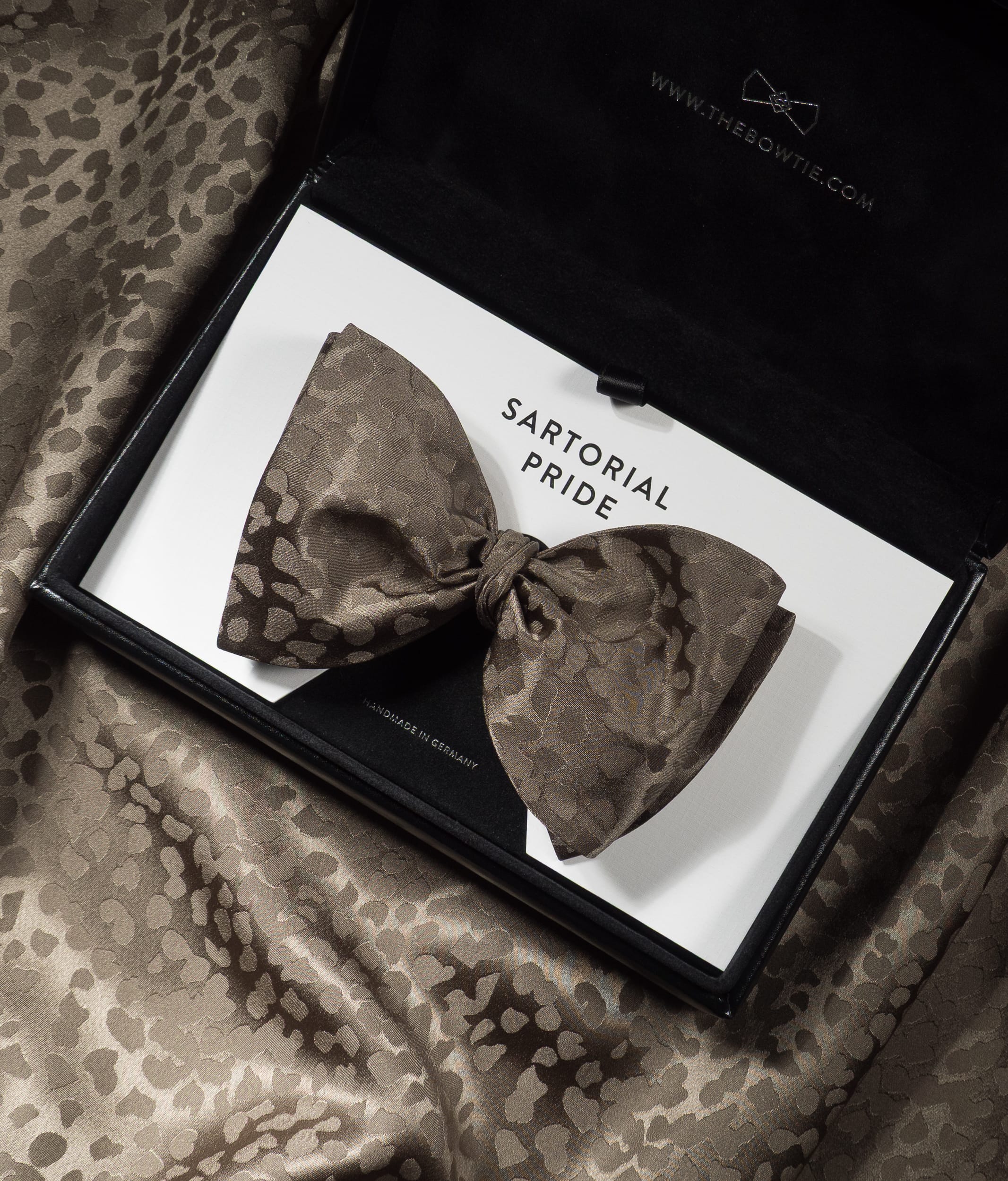 Taupe Brown Leopard Jacquard Silk Bow Tie