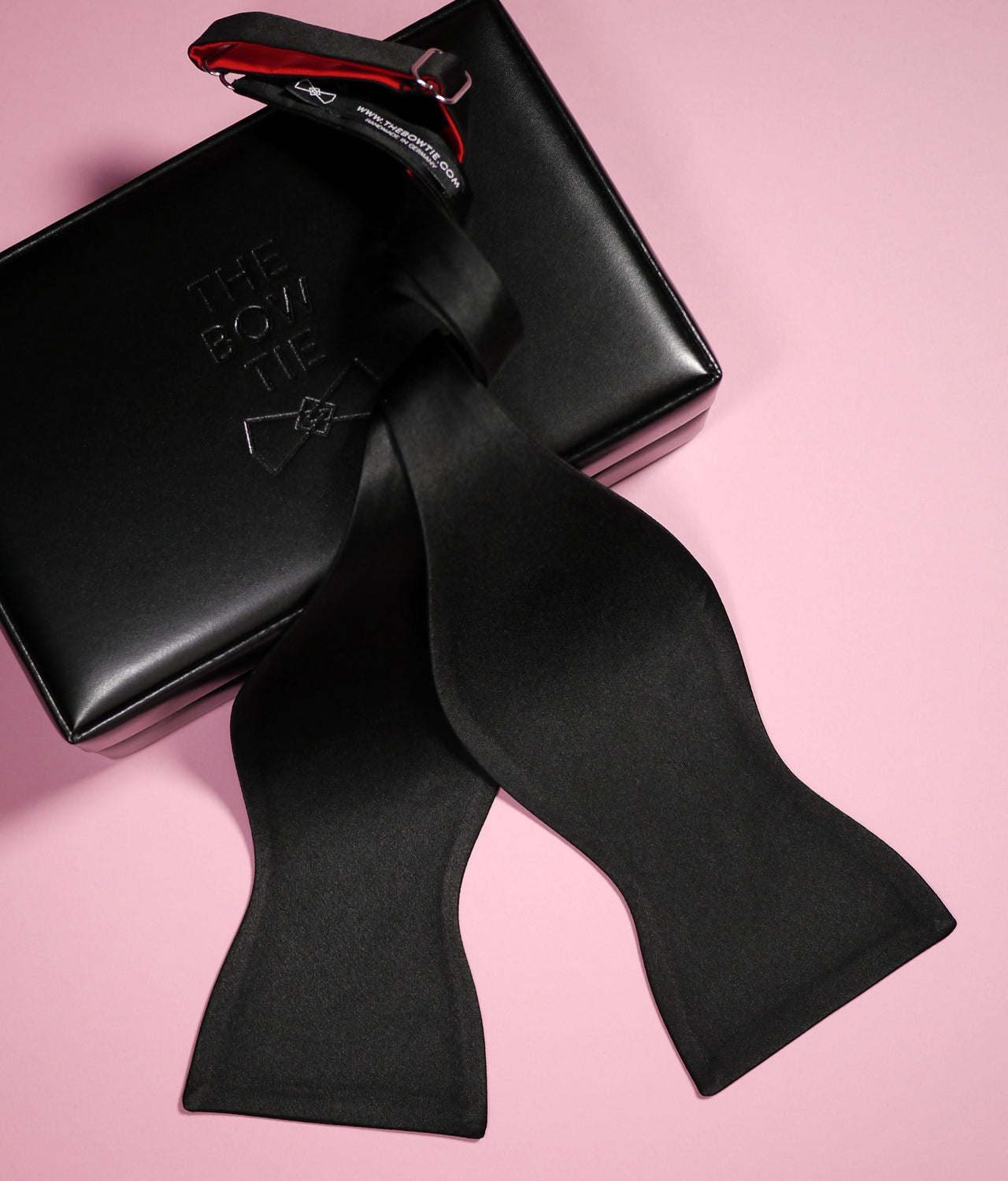 Black Tie - 100% Silk - LHR2