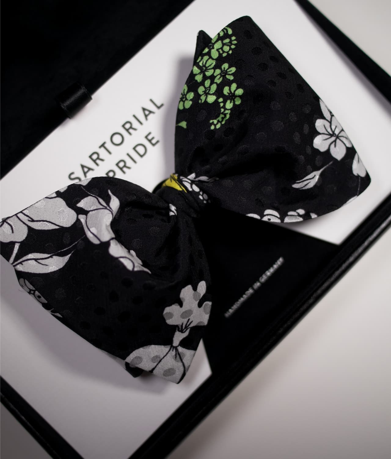 Black Bow Tie - Floral Design - 100% Silk- CEQ5