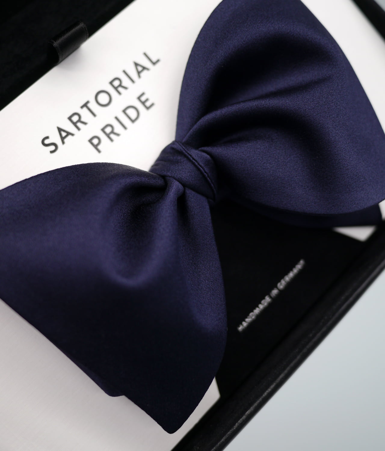 Blue Bow Tie - 100% Silk - MUC3