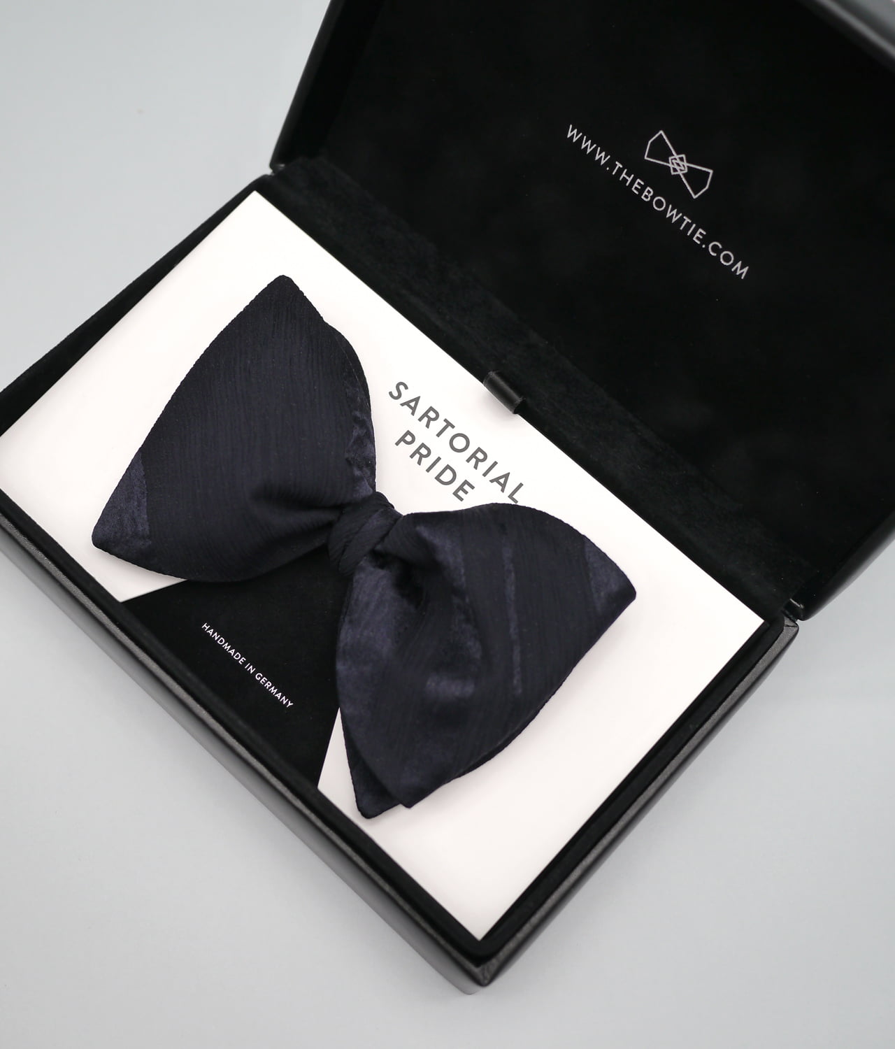 Blue Silk Bow Tie - MAD5