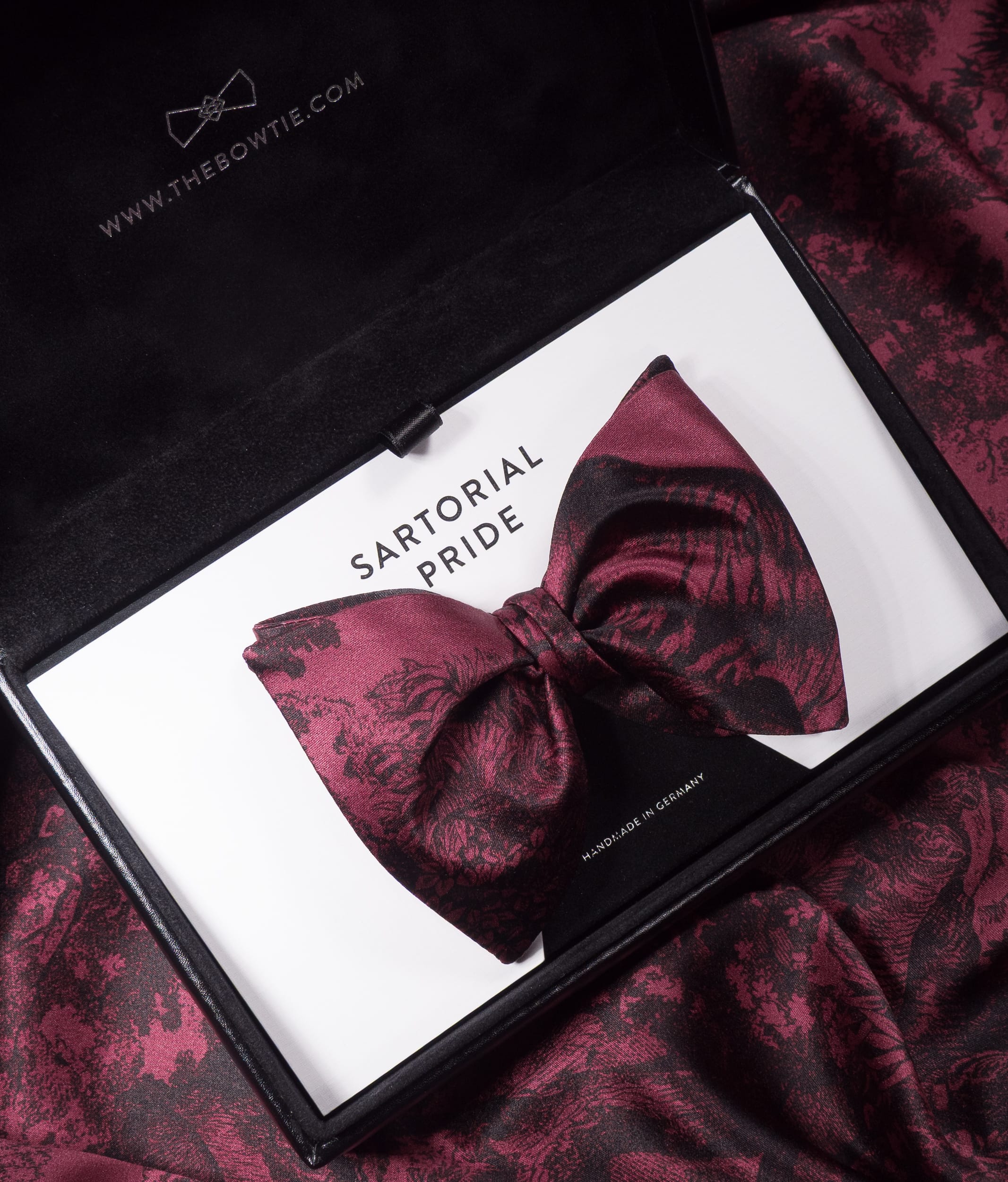 Burgundy Red Toile de Jouy Silk Bow Tie