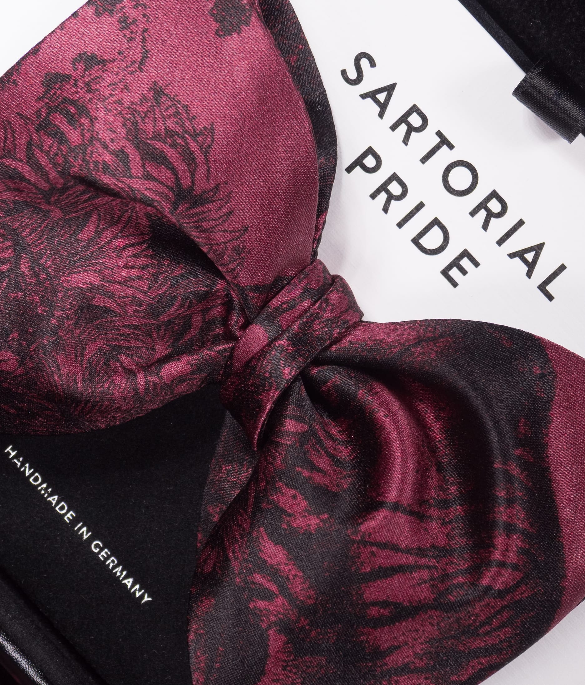 Burgundy Red Toile de Jouy Silk Bow Tie