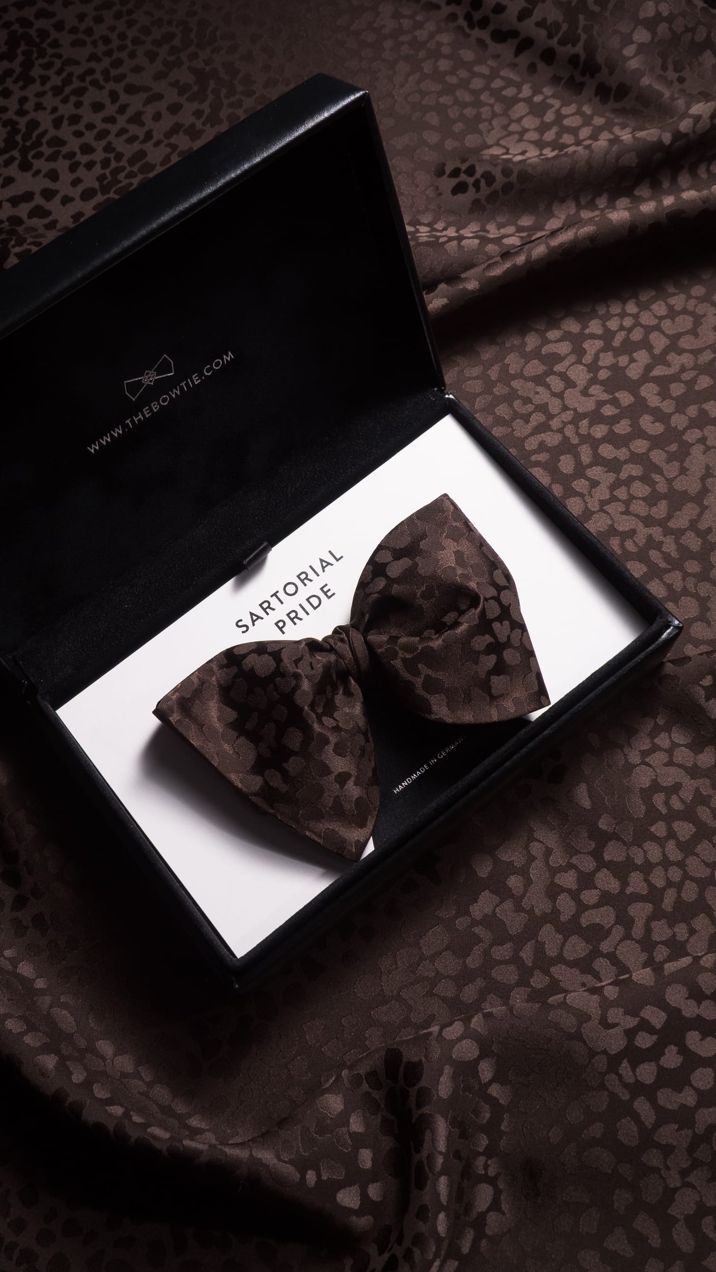 Espresso Brown Leopard Jacquard Silk Bow Tie