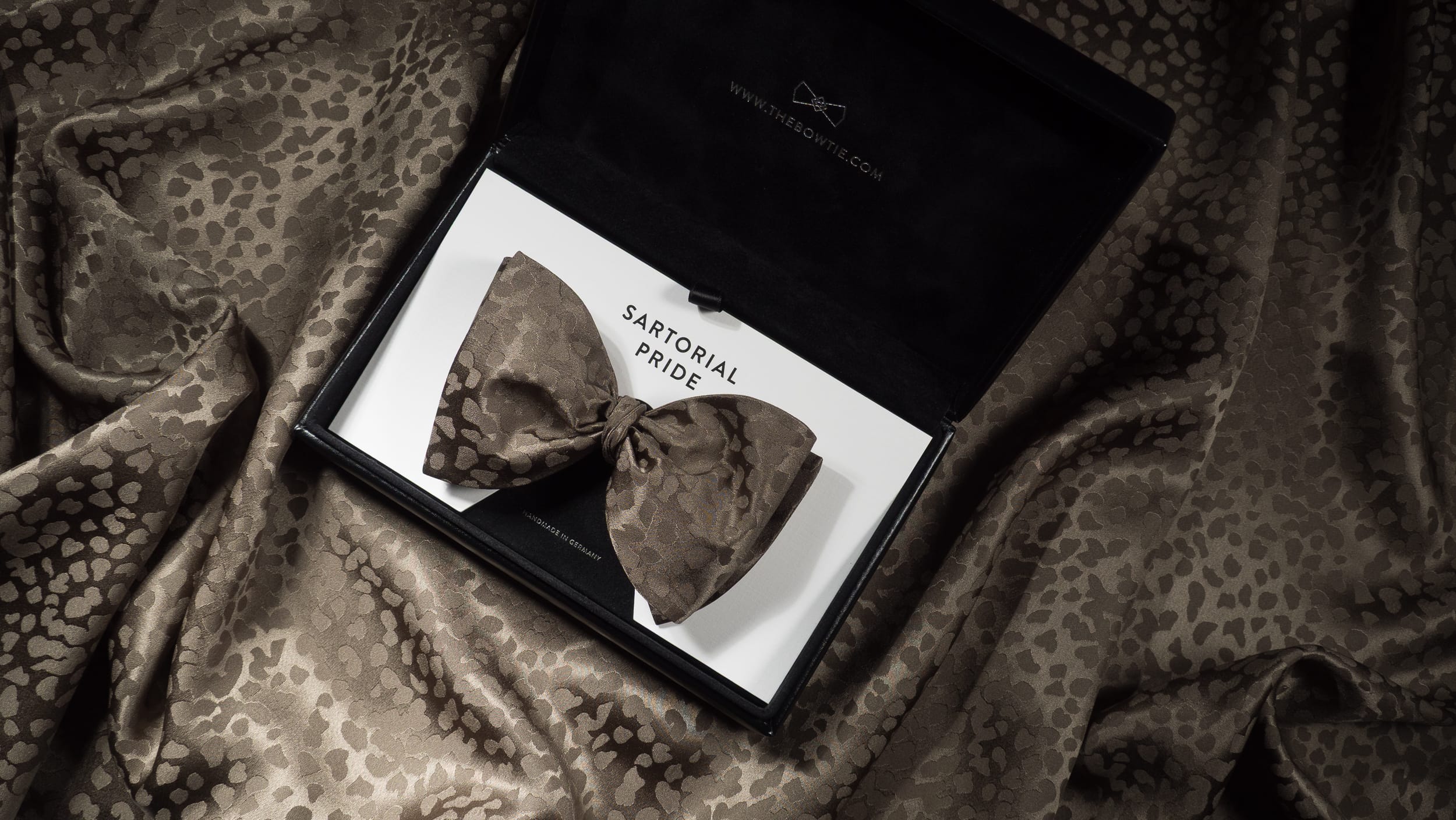 Taupe Brown Leopard Jacquard Silk Bow Tie