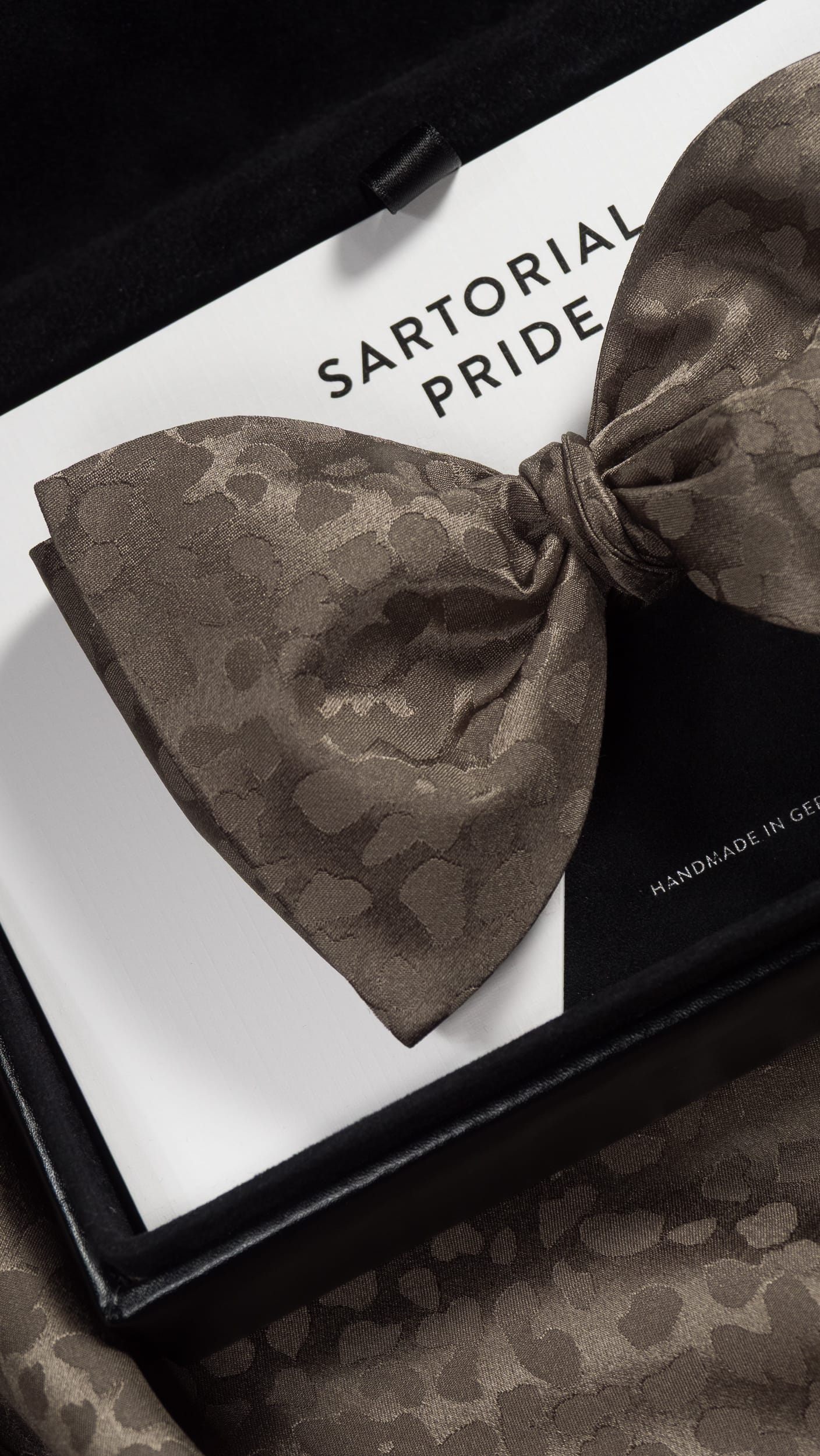 Taupe Brown Leopard Jacquard Silk Bow Tie