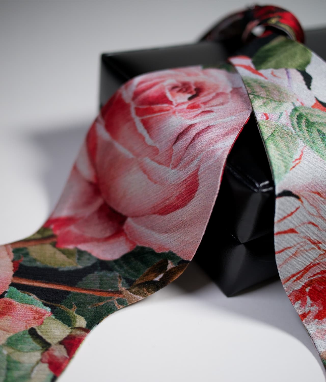 Black Bow Tie - Floral Design - 100 Silk - CDG15