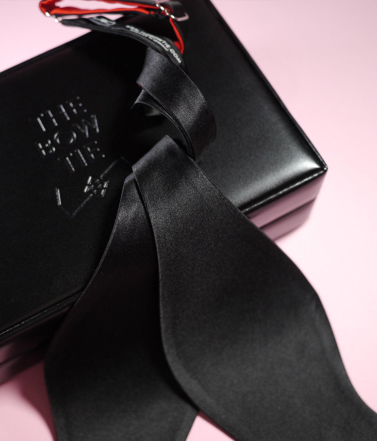 Black Tie - 100% Silk - LHR2