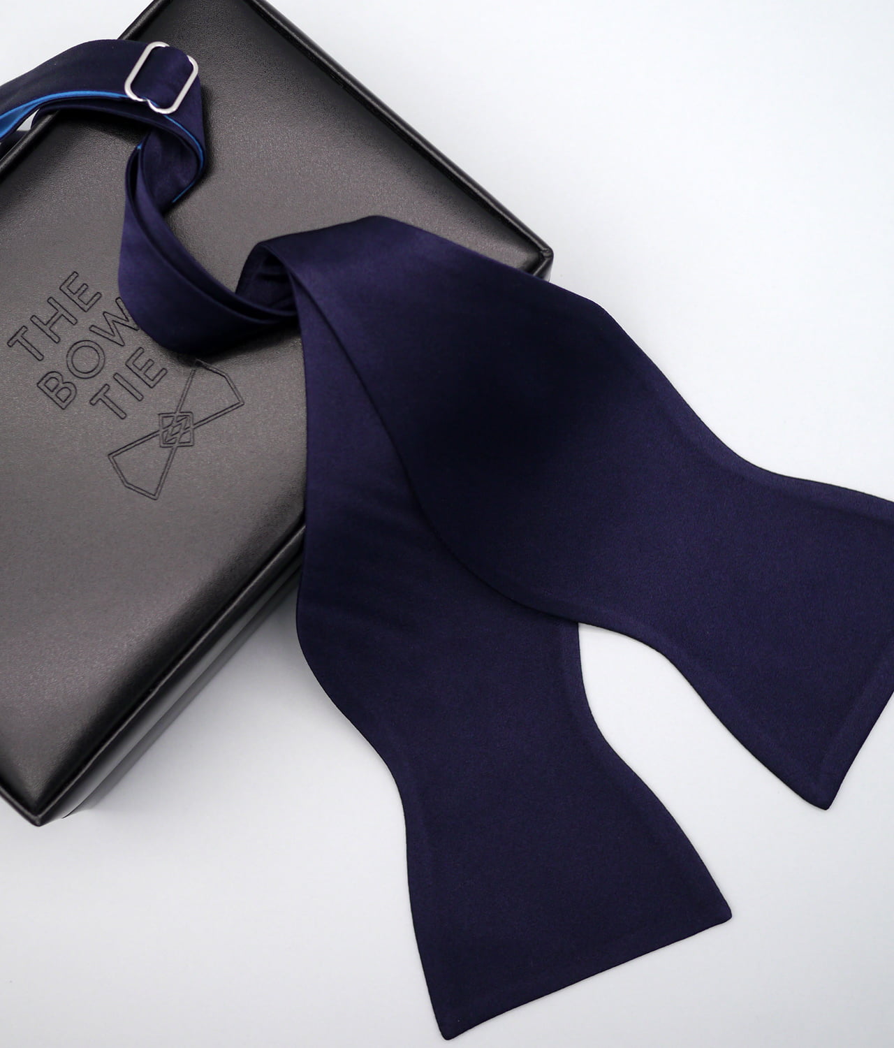 Blue Bow Tie - 100% Silk - MUC3